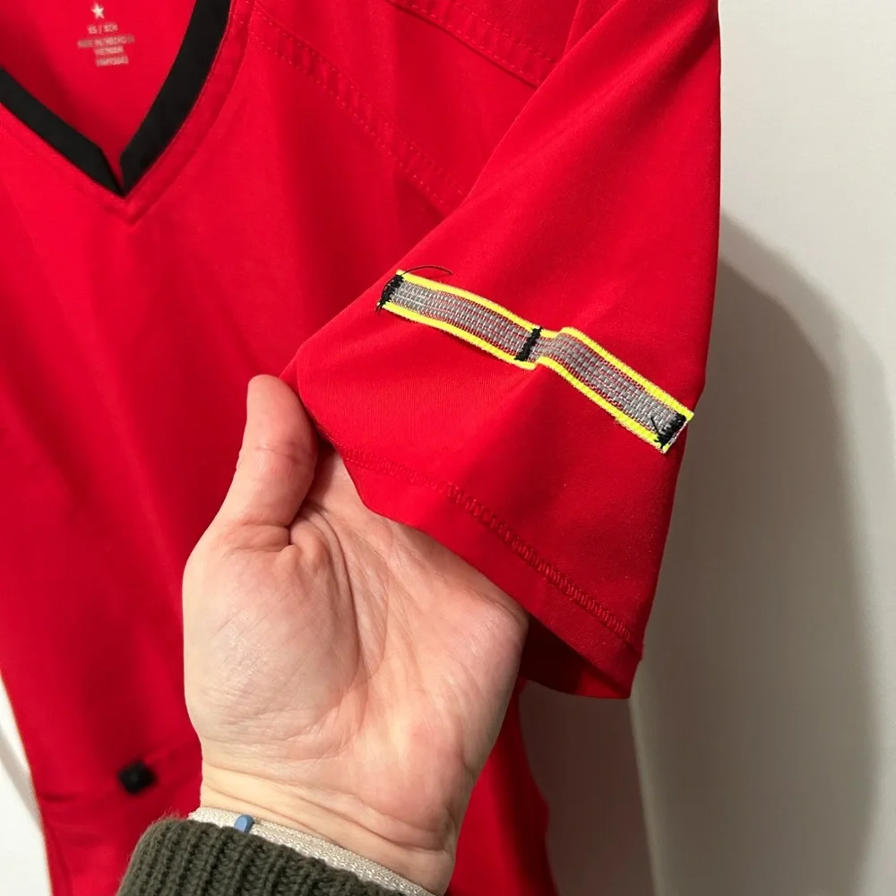 ScrubStar XS Red‎ Scrub Shirt - Picture 6 of 6